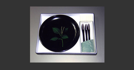 ���Z���M